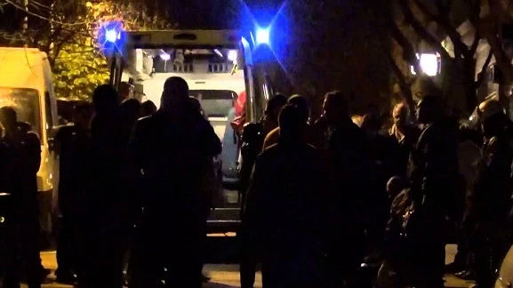 Σκότωσε τη μάνα του στο ξύλο – Άγριος ξυλοδαρμός για οικονομικές διαφορές
